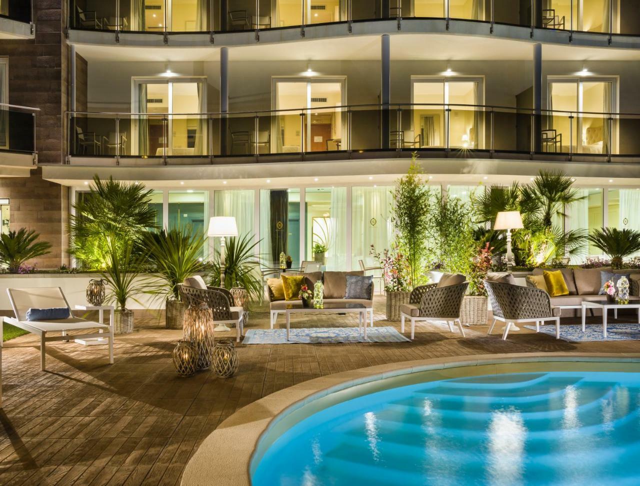 Grand Hotel بيترا ليغوري المظهر الخارجي الصورة