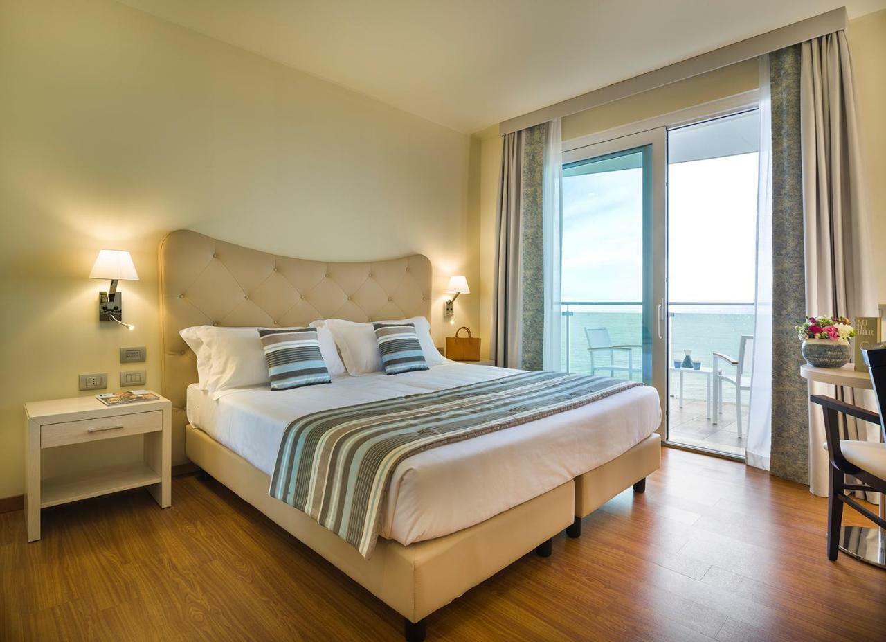 Grand Hotel بيترا ليغوري المظهر الخارجي الصورة