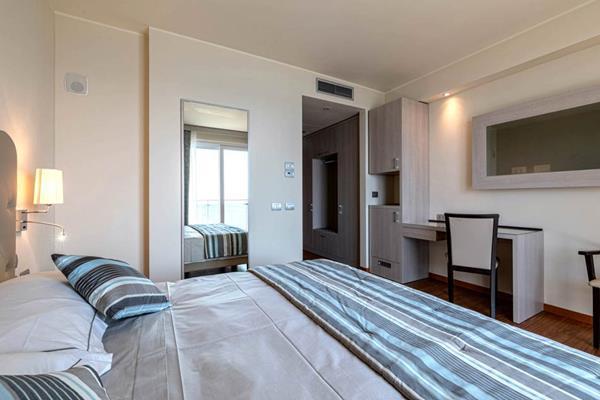 Grand Hotel بيترا ليغوري المظهر الخارجي الصورة